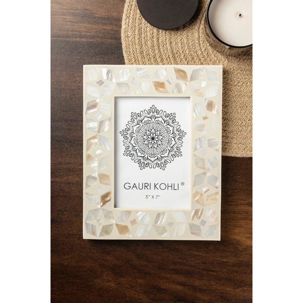 NEW Gauri Kohli Uday Picture Frame  5" X 7" Handcrafted Mother Of Pearl Mosaic G